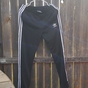 Adidas black and white pants with pockets size L